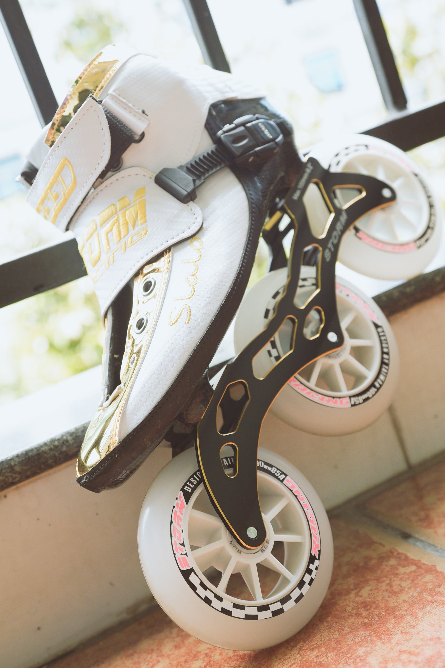 Storm T1 Speed Slalom Skates-White Gold