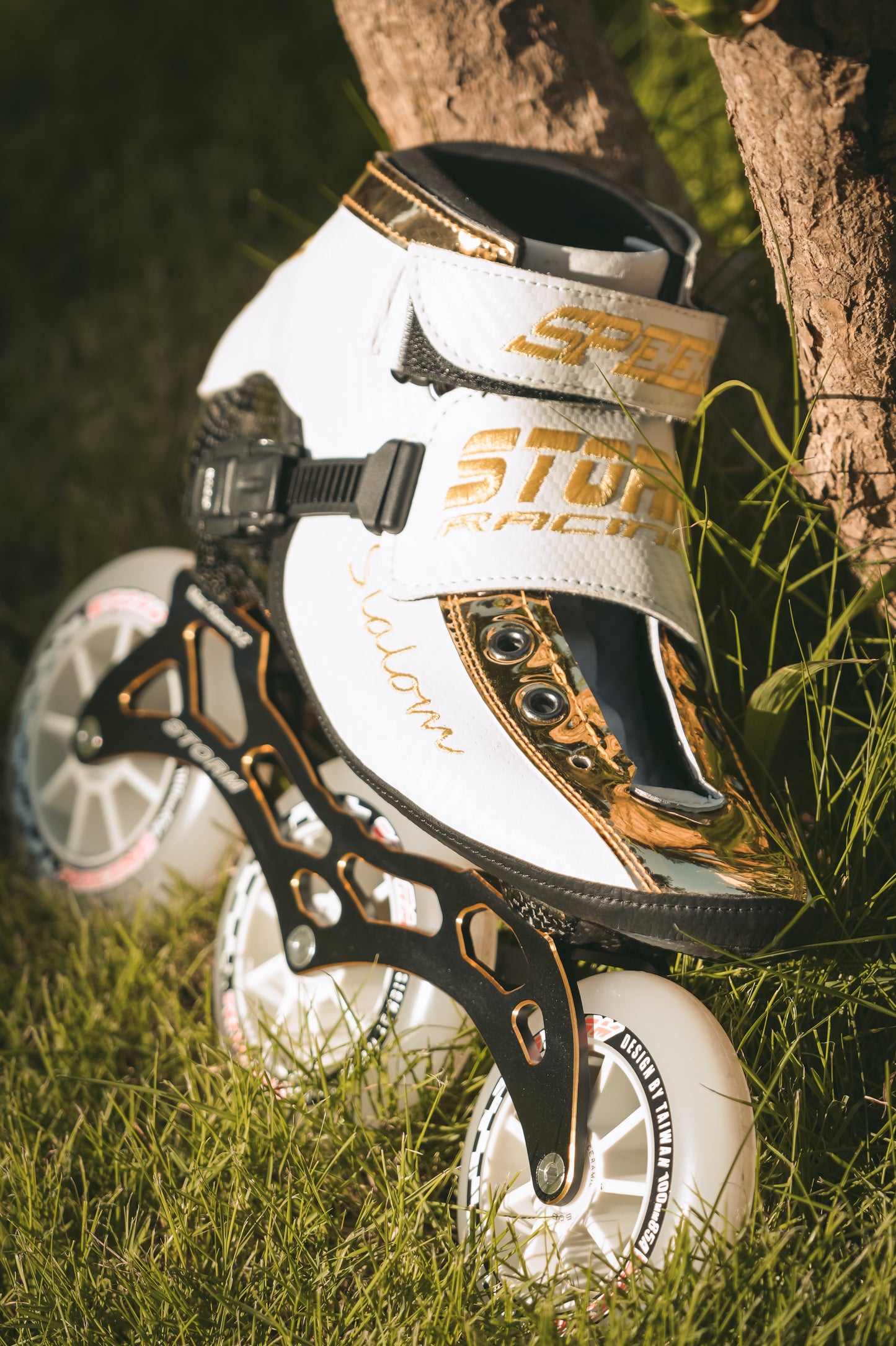 Storm T1 Speed Slalom Skates-White Gold