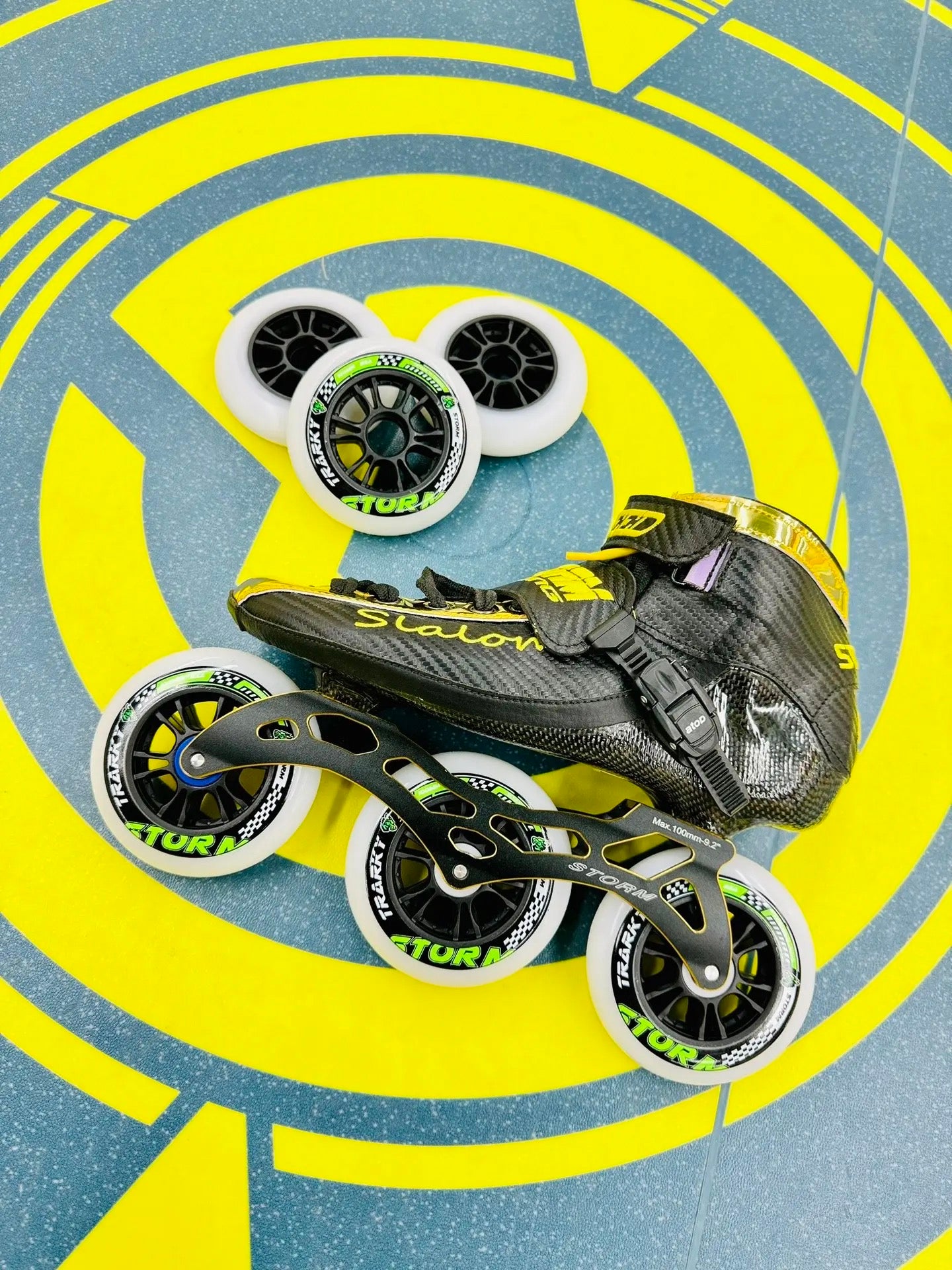 Storm T1 Speed Slalom Skates-Black Gold