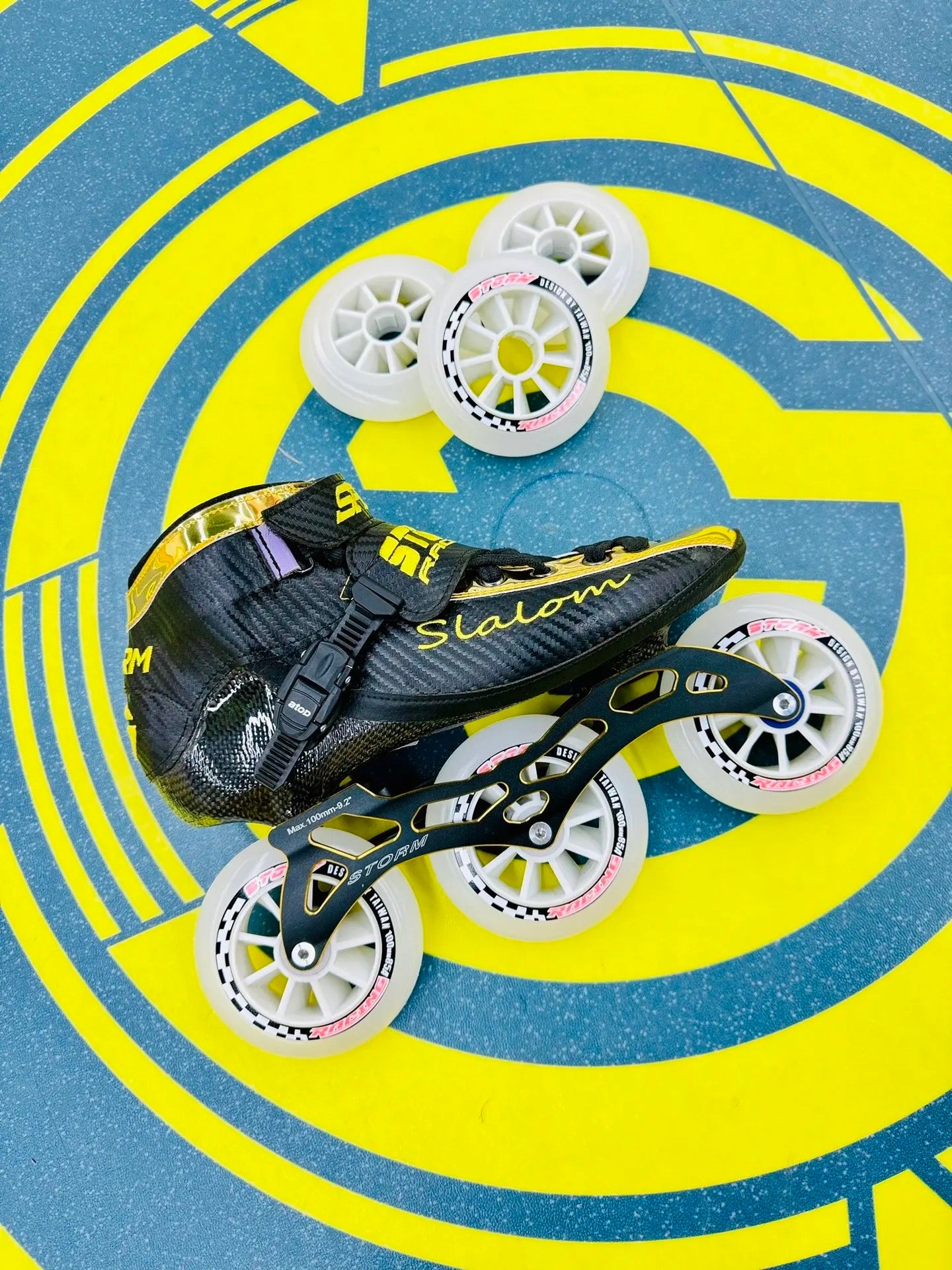 Storm T1 Speed Slalom Skates-Black Gold