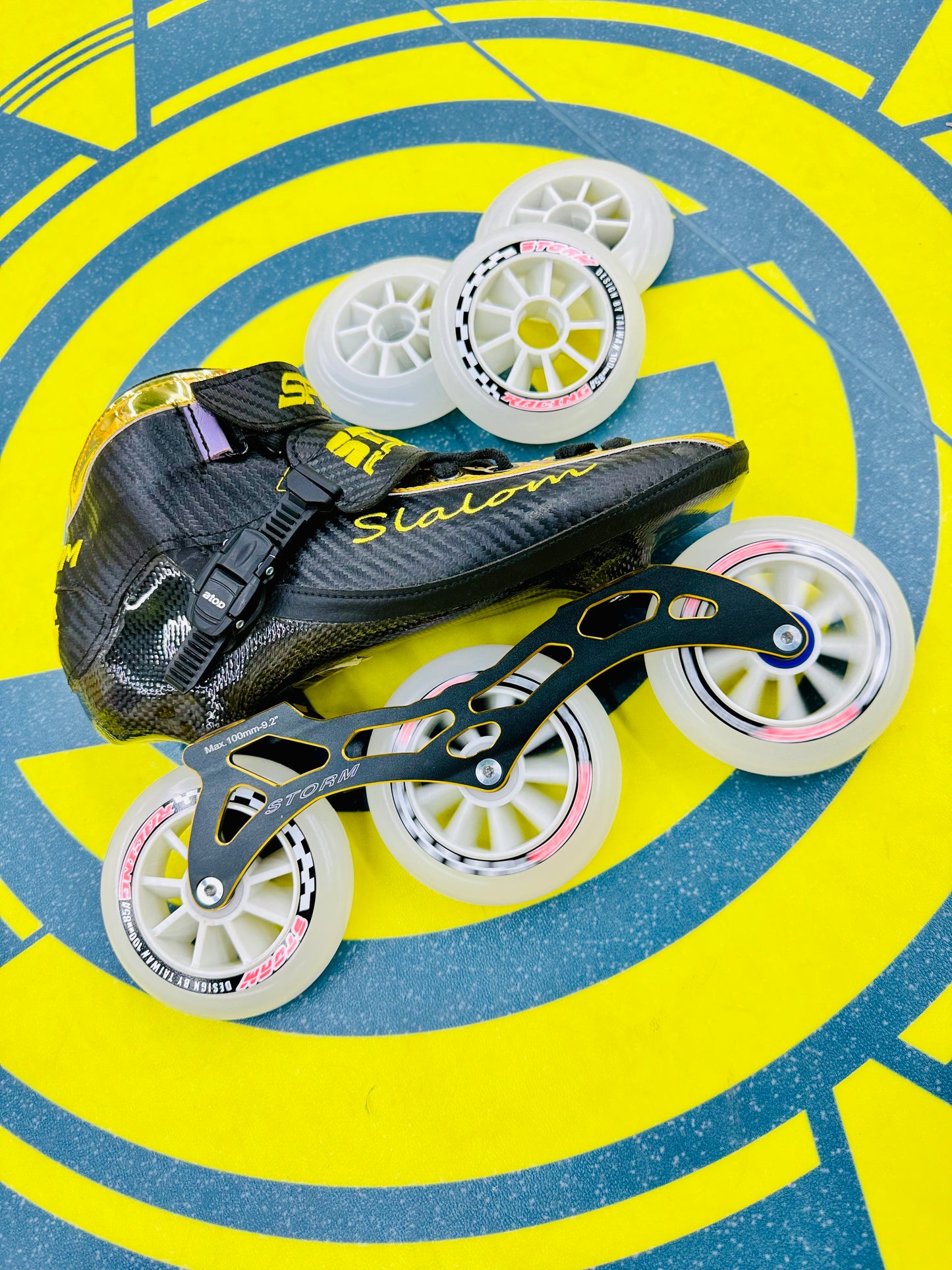 Storm T1 Speed Slalom Skates-Black Gold
