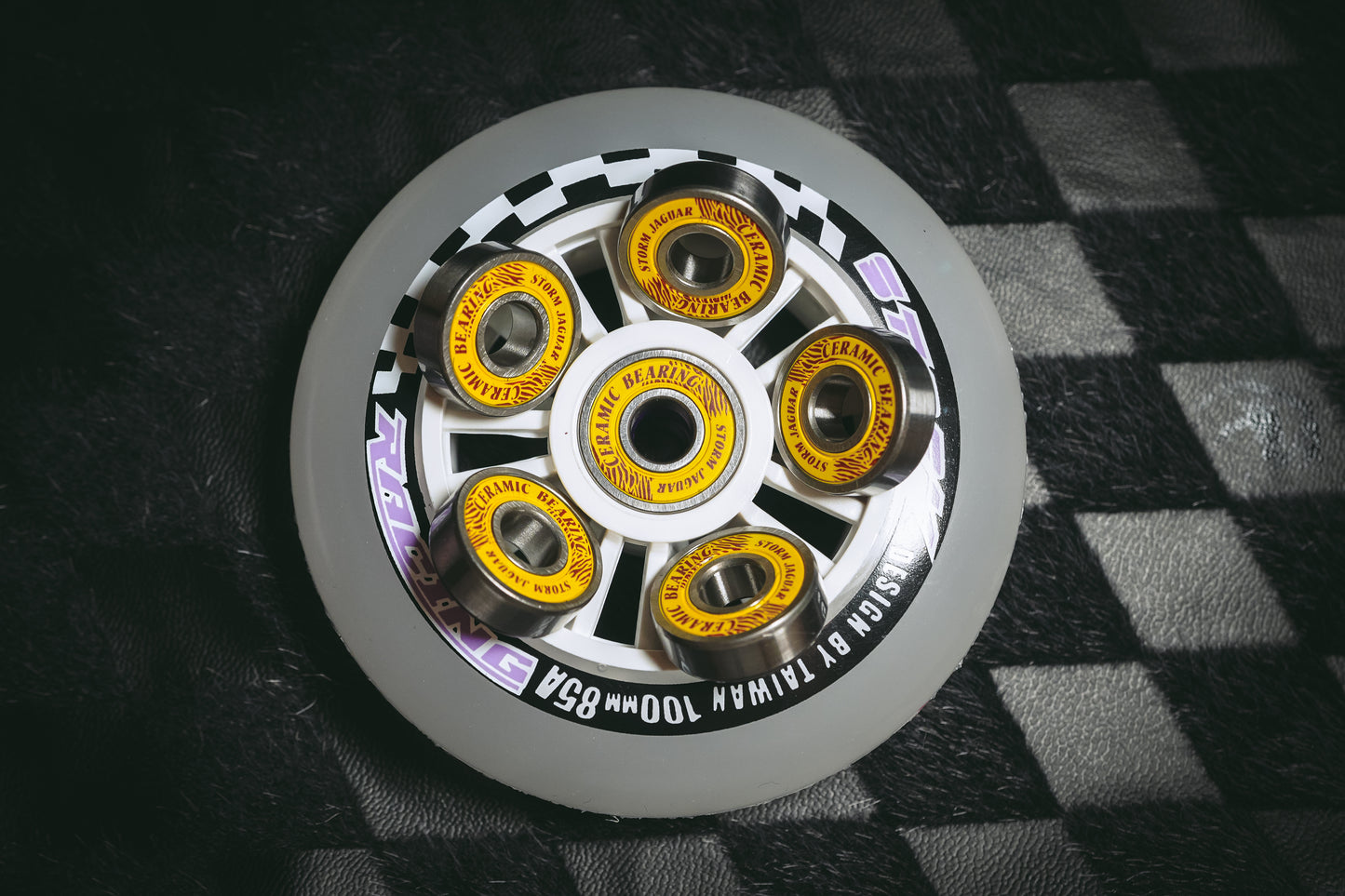 STORM JAGUAR Speed Bearings