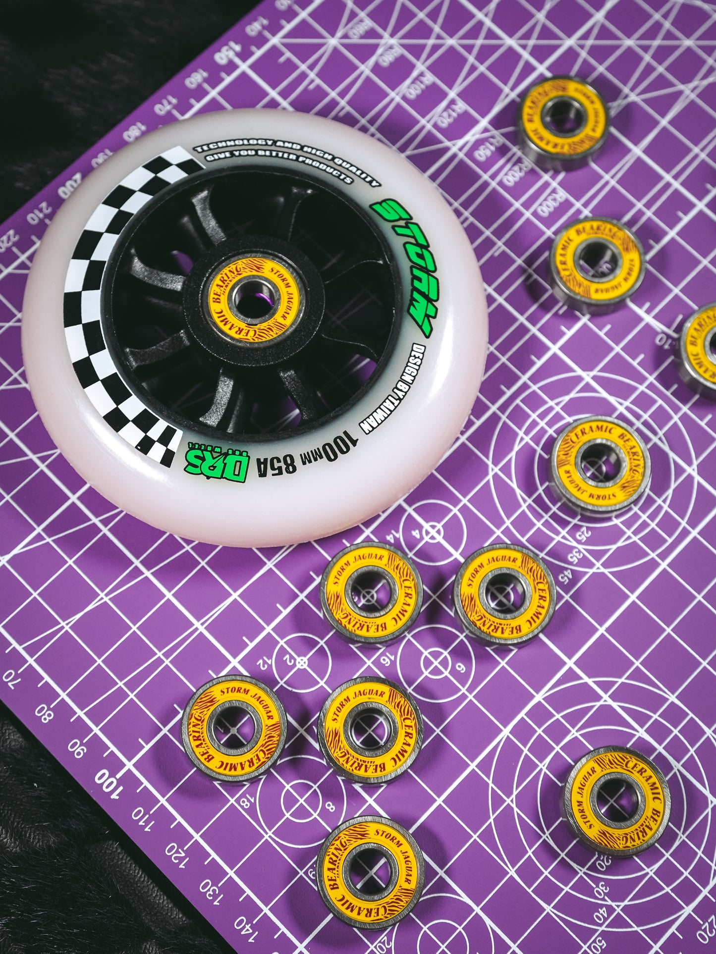 STORM JAGUAR Speed Bearings